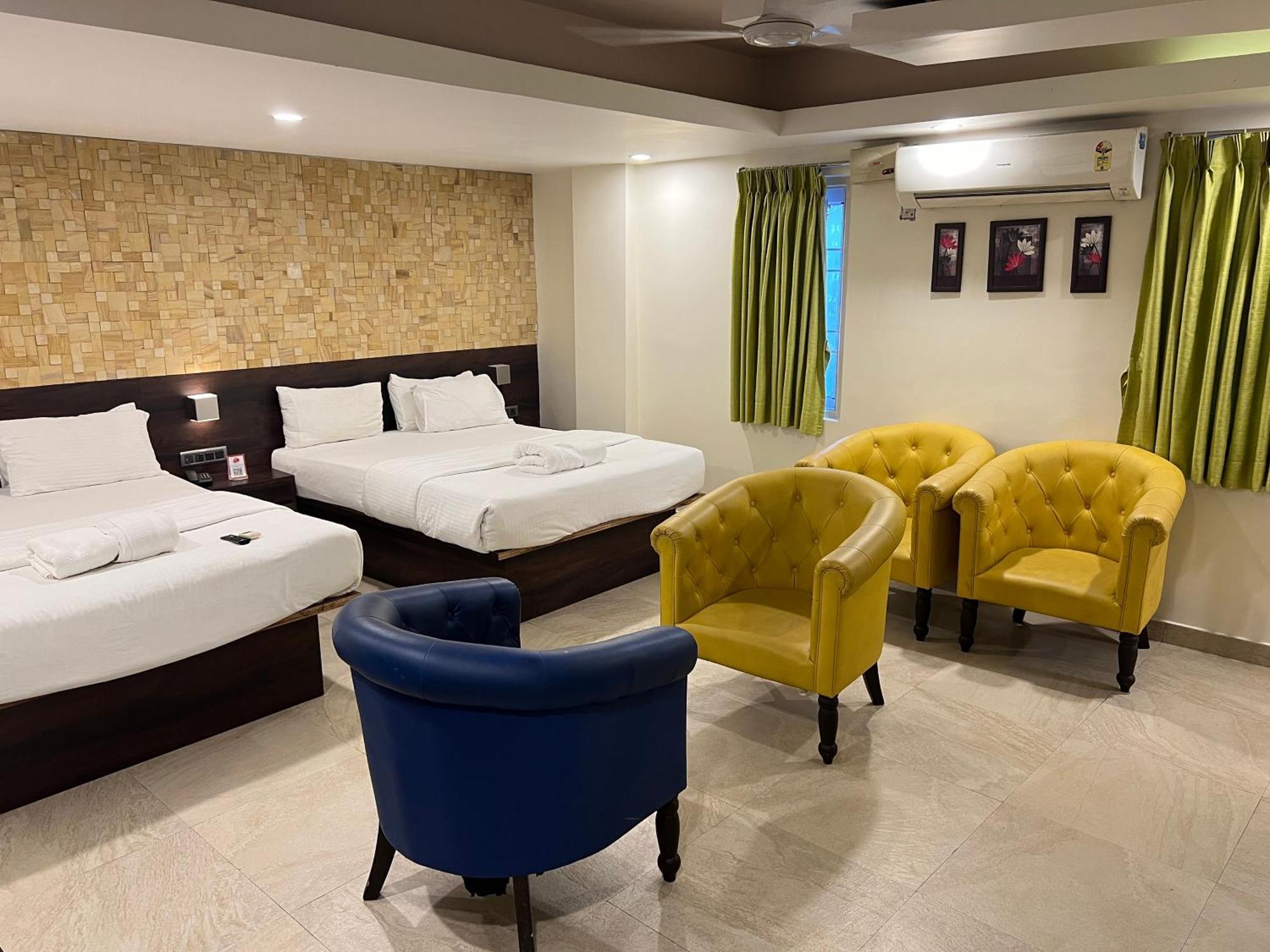 Hotel Diviyum Manor à Port Blair Extérieur photo